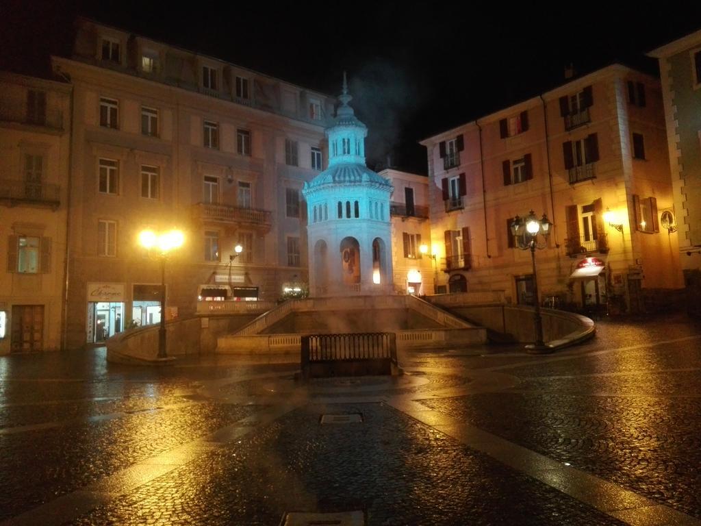 Casa Pisterna Lejlighed Acqui Terme Eksteriør billede