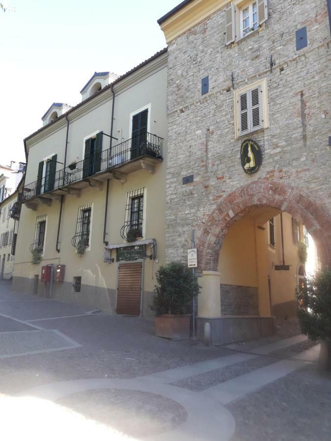 Casa Pisterna Lejlighed Acqui Terme Eksteriør billede